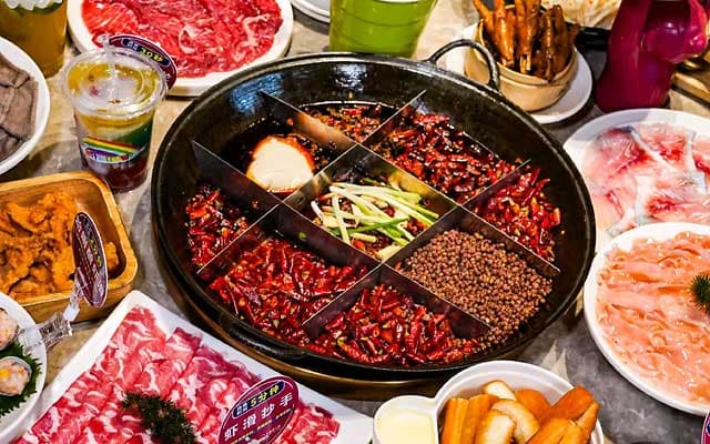 四川重慶スタイルの提供シーン